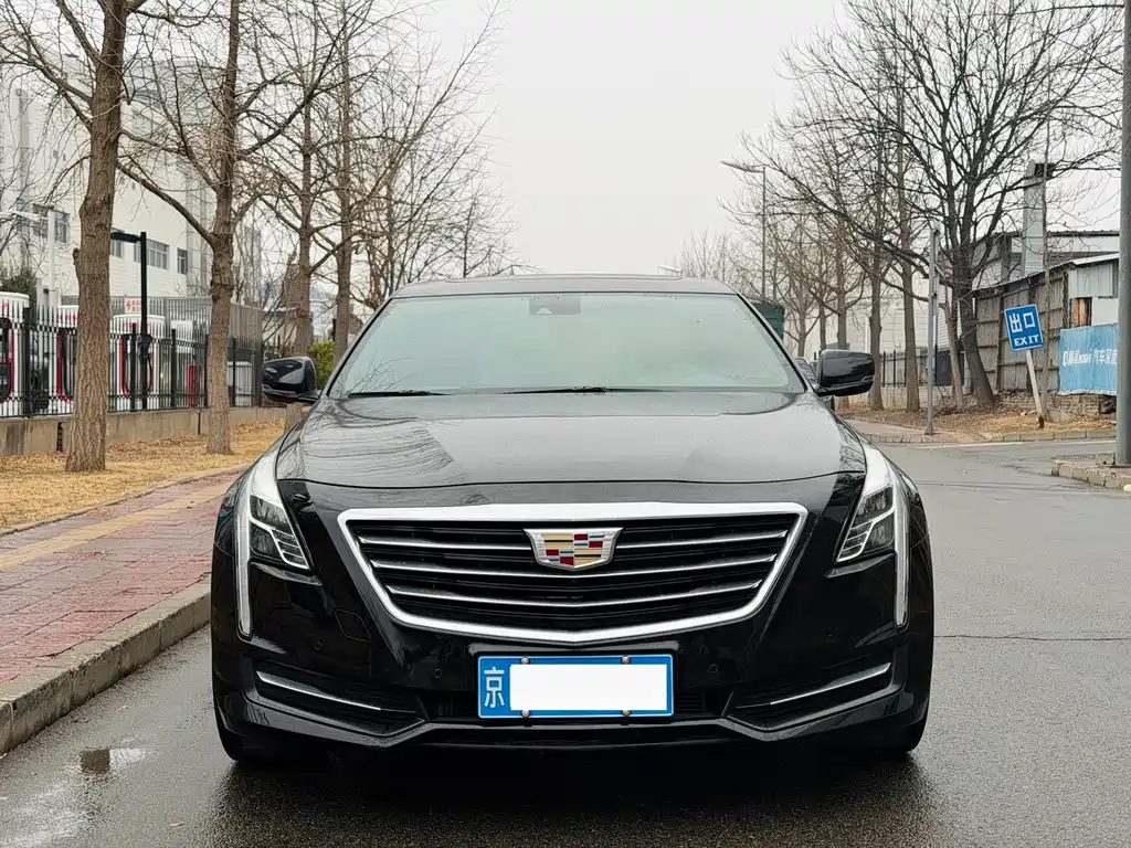 CADILLAC CT6