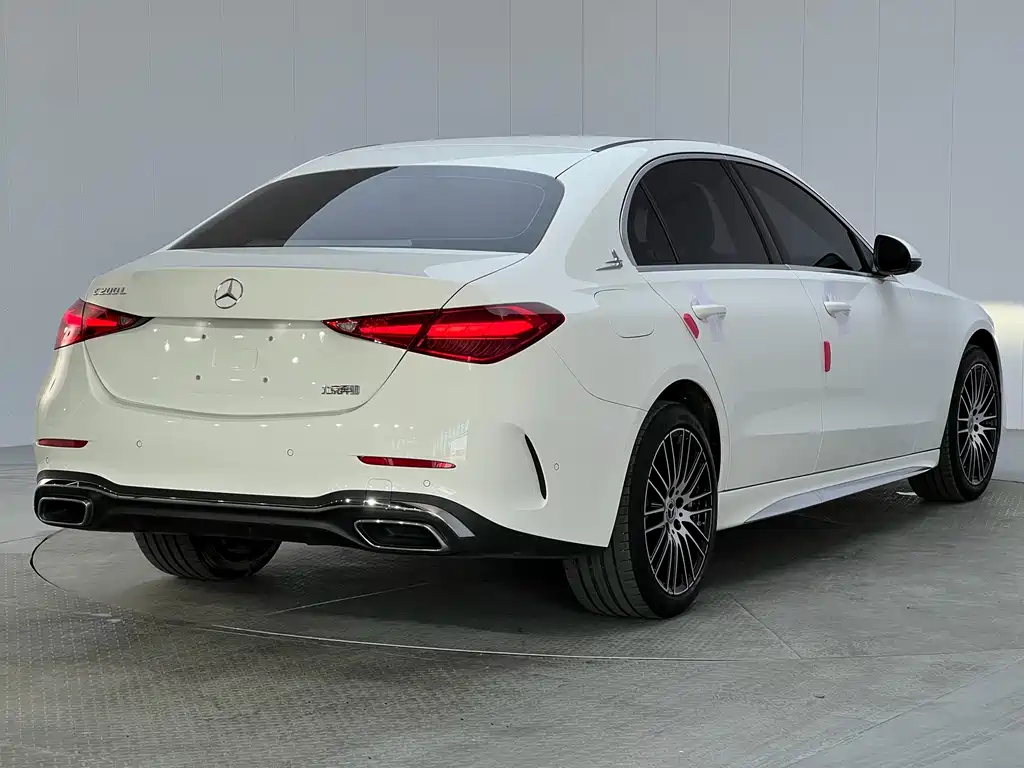 Mercedes-Benz C-Class — миниатюра 24