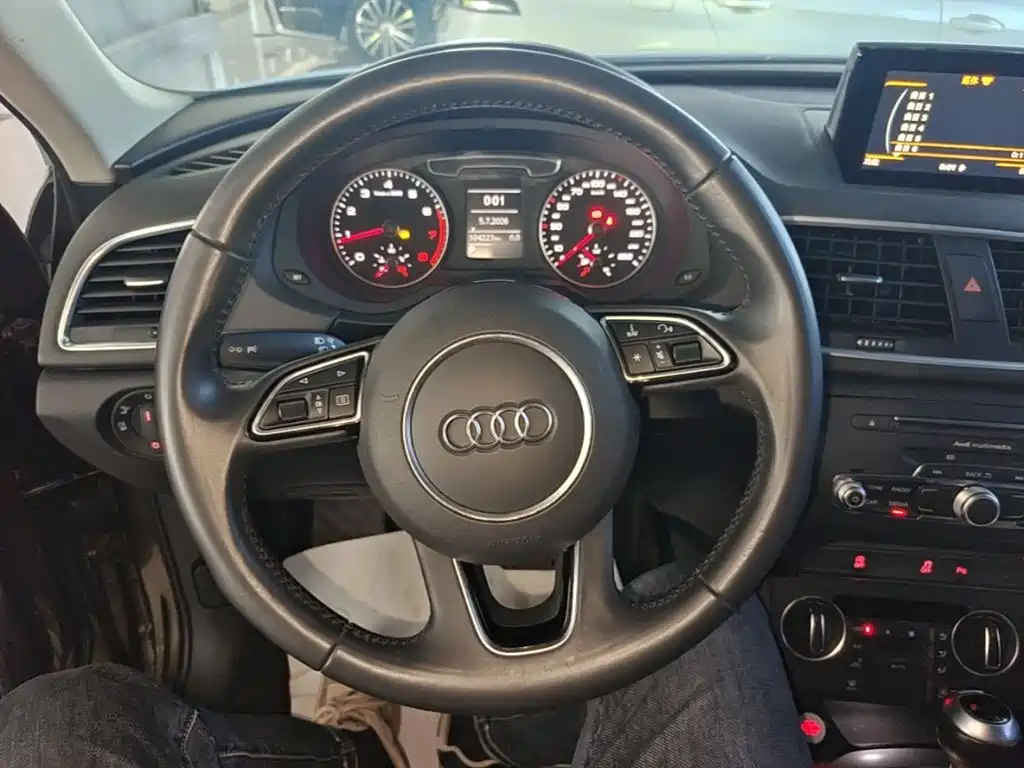 Audi Q3 — миниатюра 11