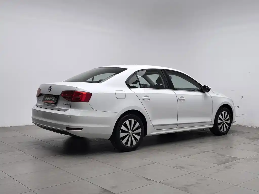 Volkswagen Sagitar — миниатюра 2