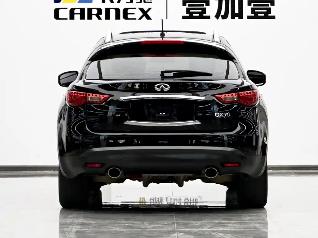 Infiniti QX70 — миниатюра 5