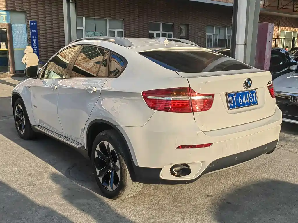 BMW X6 xDrive35i, фото 2