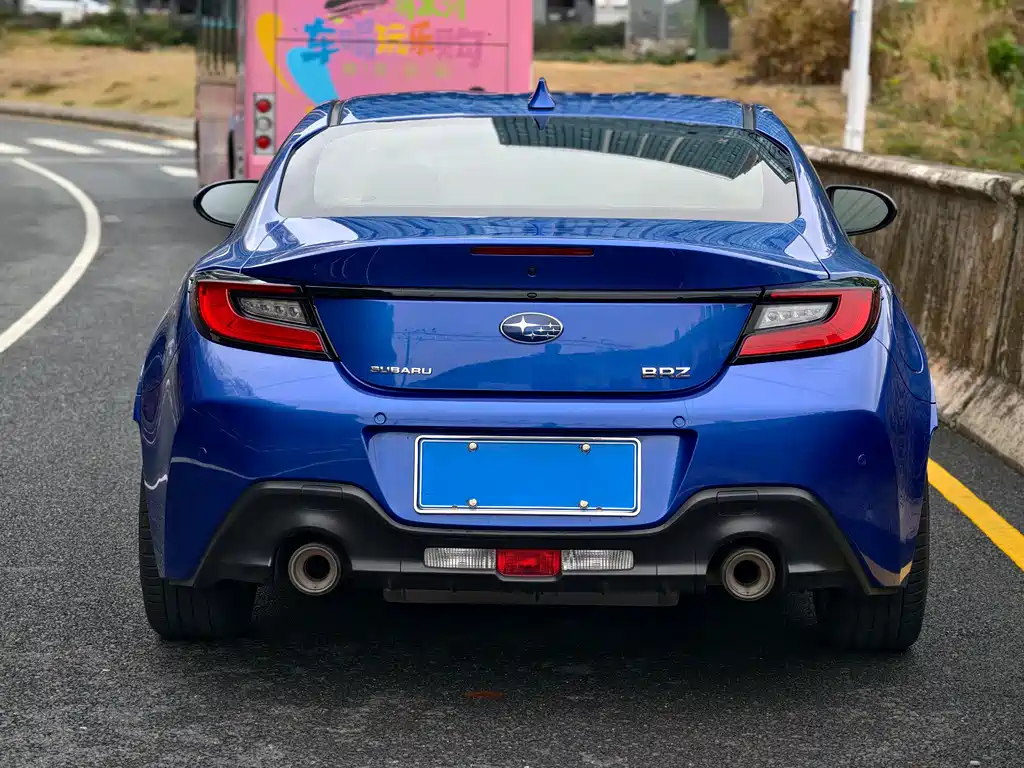 SUBARU BRZ