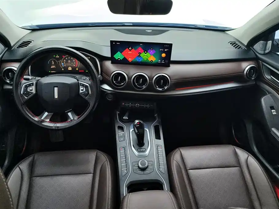 WEI PAI WEI BRAND VV6