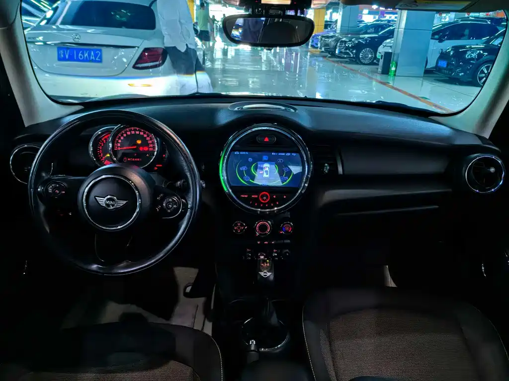 MINI Mini — миниатюра 6
