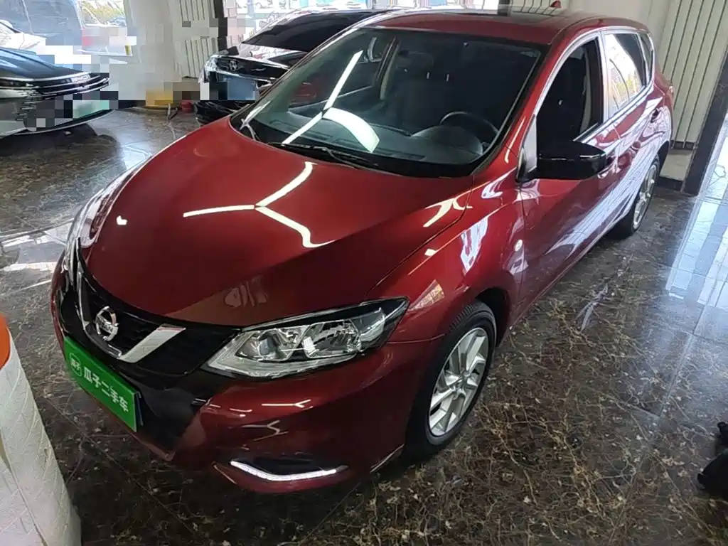 Nissan Tiida — миниатюра 2