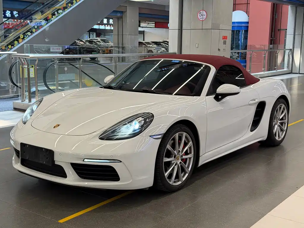 Купить Porsche 718
