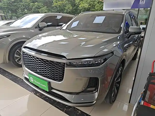Li Auto ONE