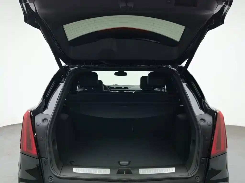 Cadillac XT5 — миниатюра 16