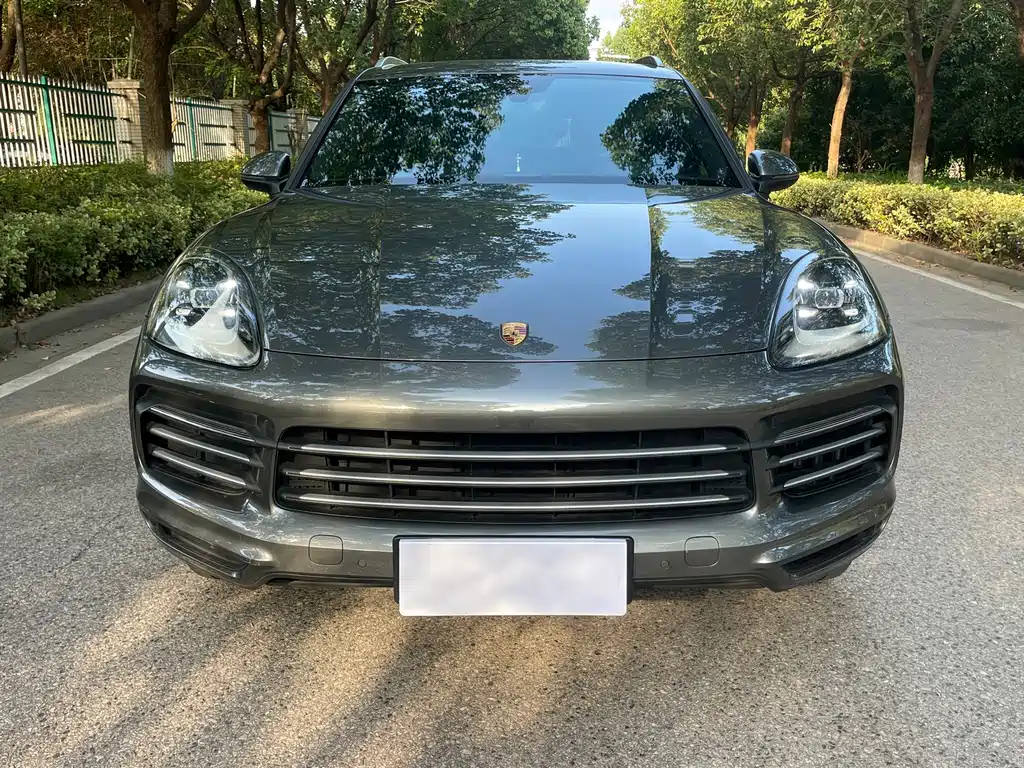 Porsche Cayenne Hybrid — миниатюра 2