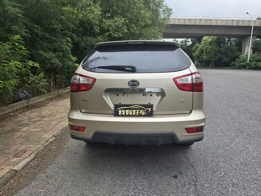 BYD S6 — миниатюра 9