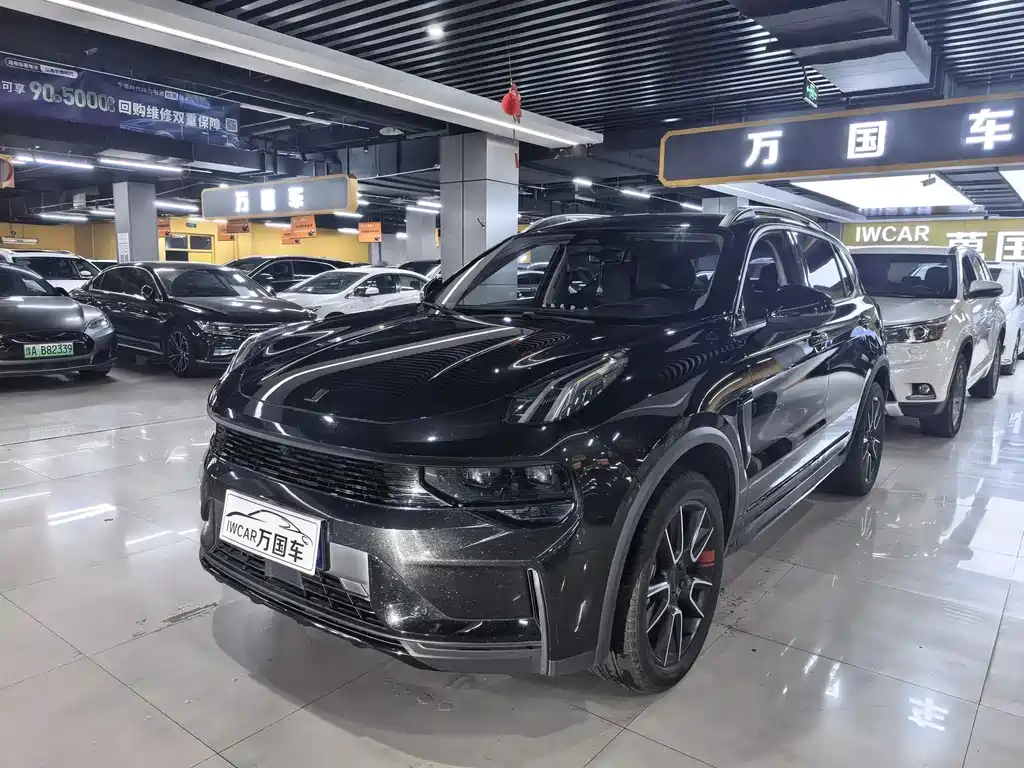 Lynk & Co 01 — миниатюра 2