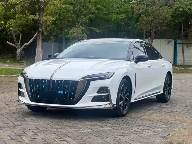 2025 Hongqi H6
