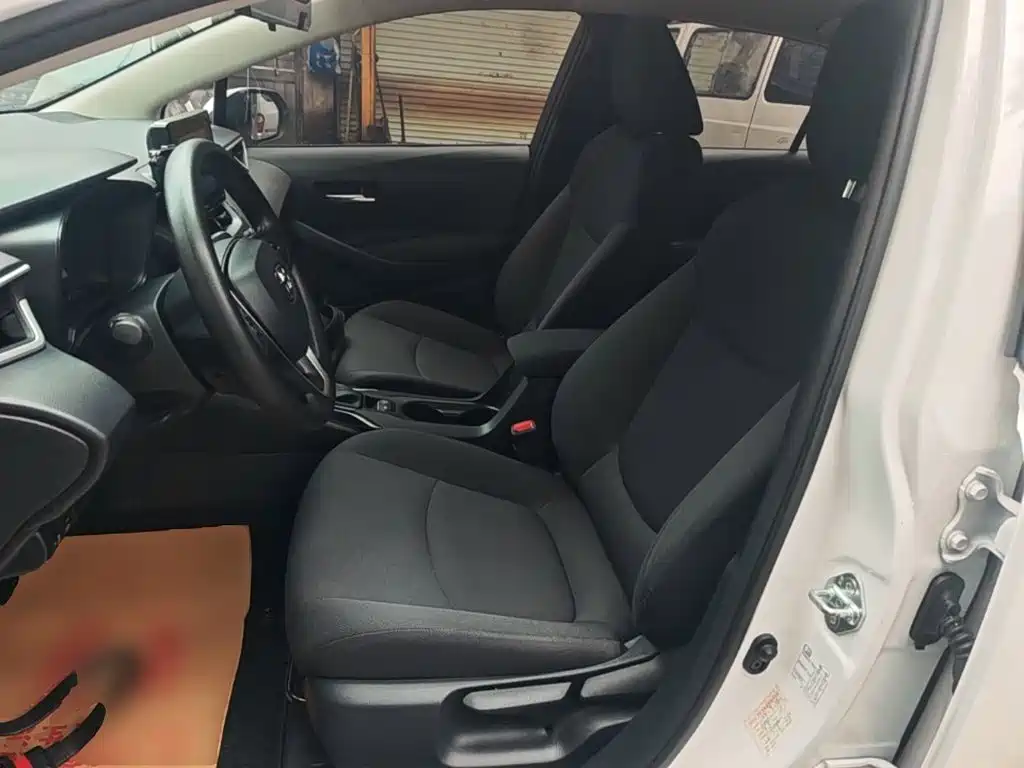 Toyota Corolla — миниатюра 15