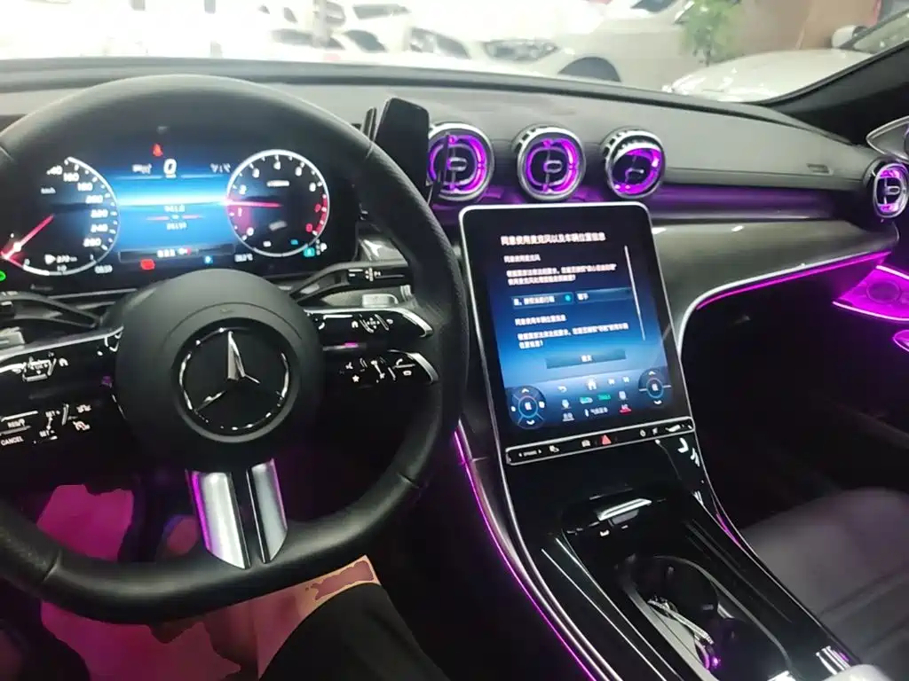 Mercedes-Benz C-Class — миниатюра 10