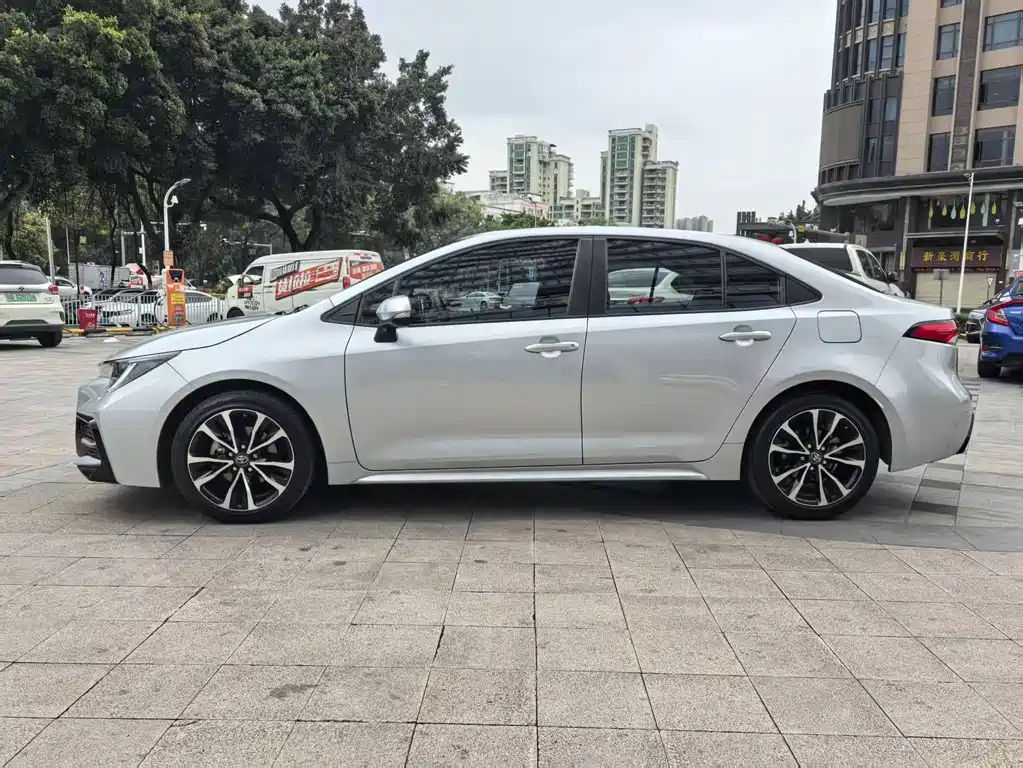 TOYOTA LEI LING