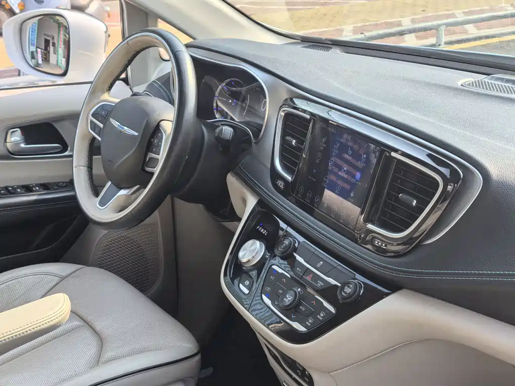 Chrysler Grand VoyagerPHEV PHEV 2018 3.6L