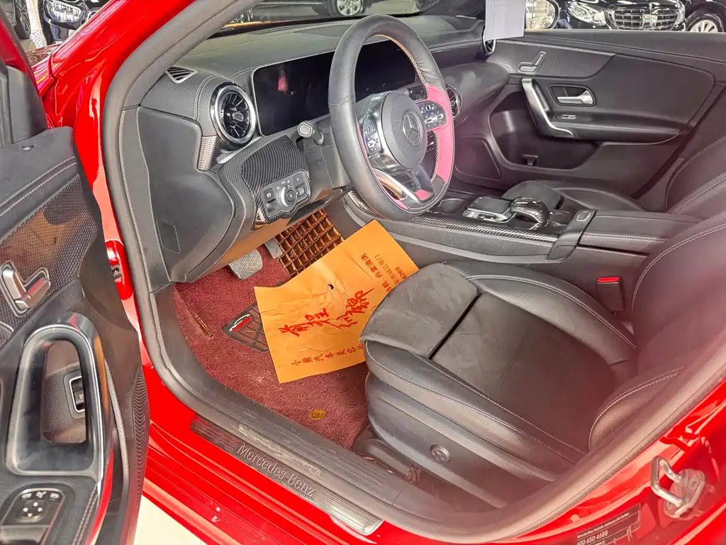 MERCEDES-BENZ A CLASS