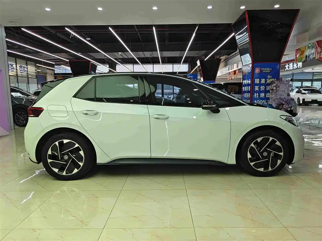 Volkswagen ID.3 — миниатюра 7