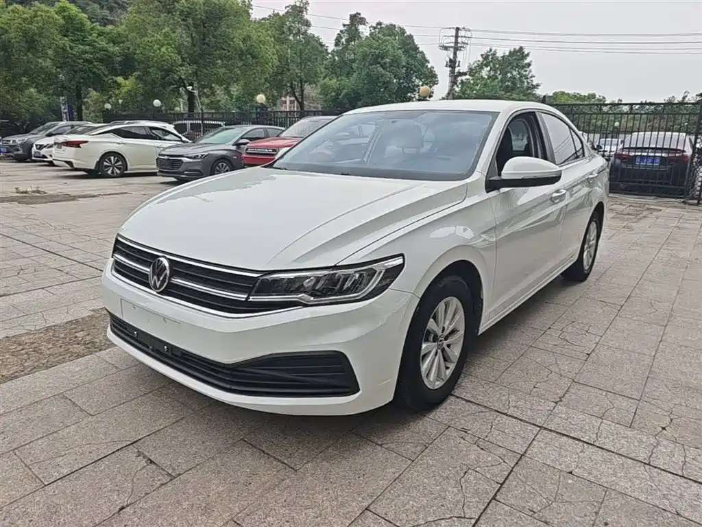 Купить Volkswagen Bora