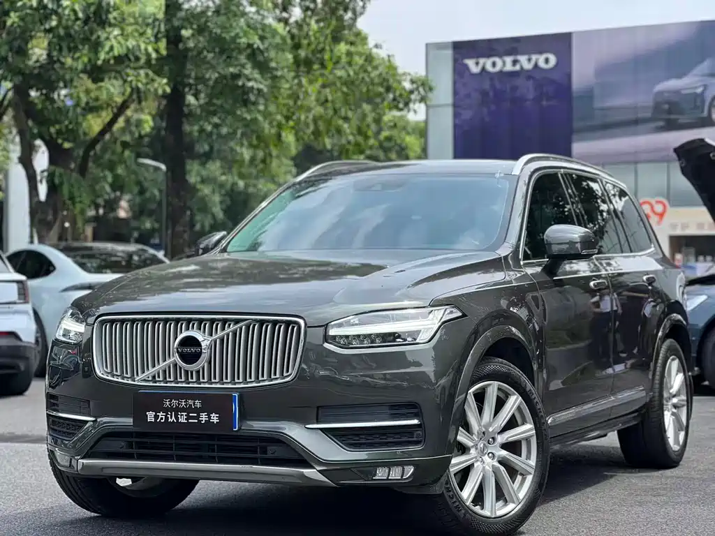 Volvo XC90 2019