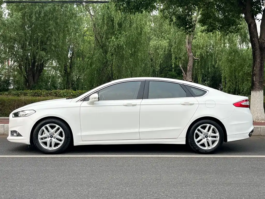 Ford Mondeo 2013 1.5L GTDi180 Fashion