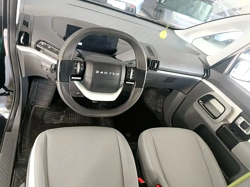 Baojun KiWi EV — миниатюра 10