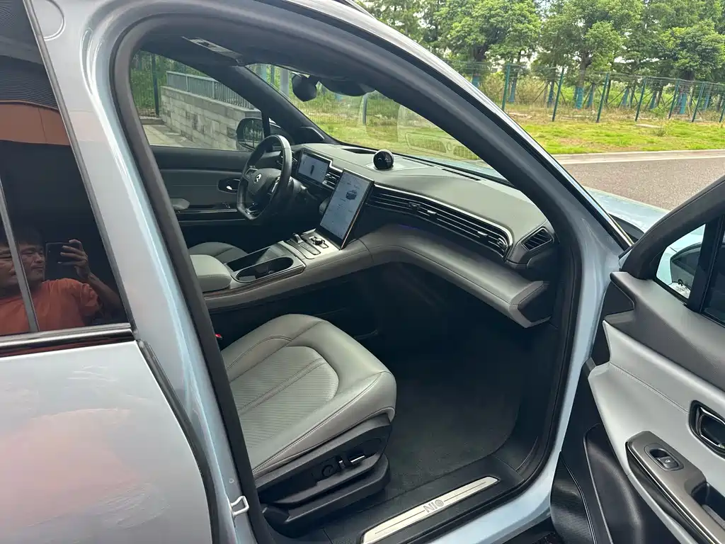 NIO ES6 — миниатюра 7