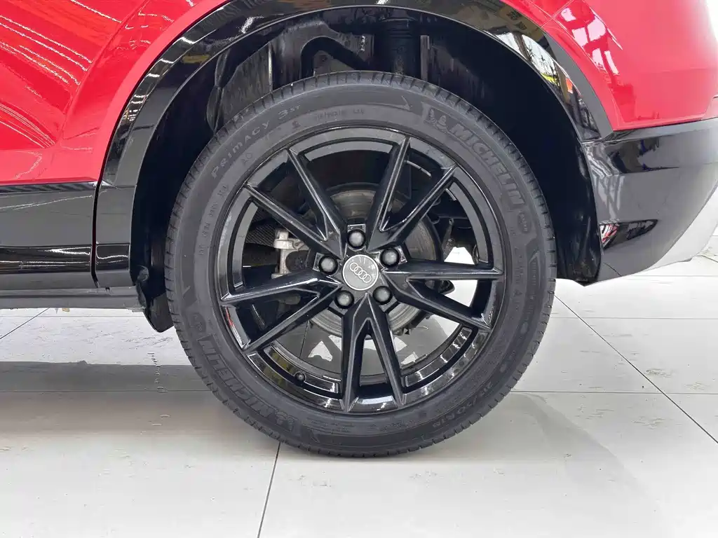 Audi Q2L — миниатюра 8