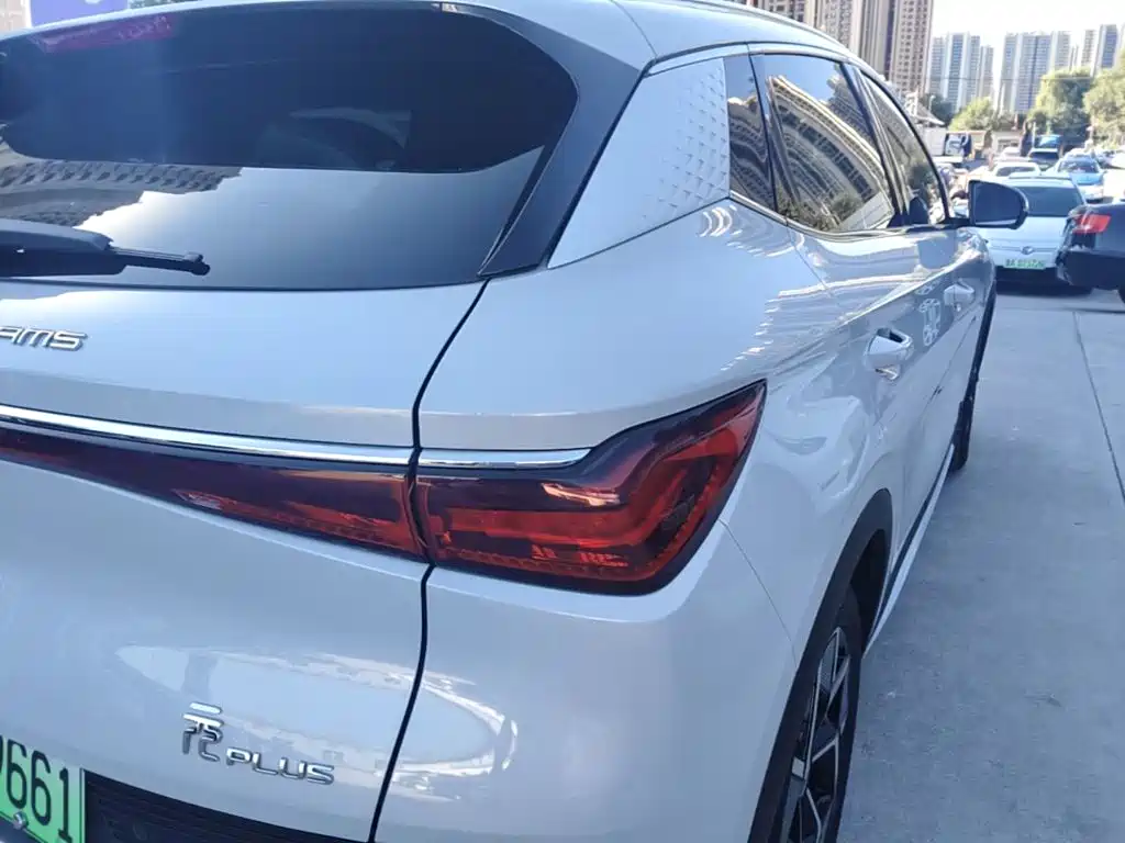 BYD Yuan Plus — миниатюра 8