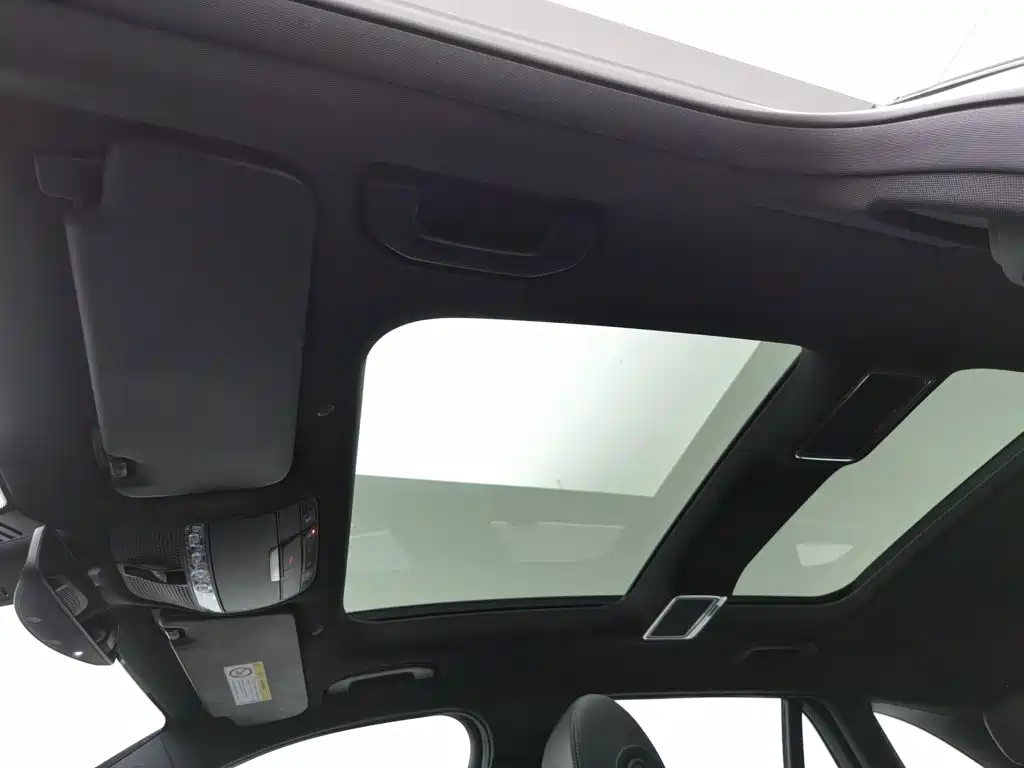 Mercedes-Benz GLC — миниатюра 14