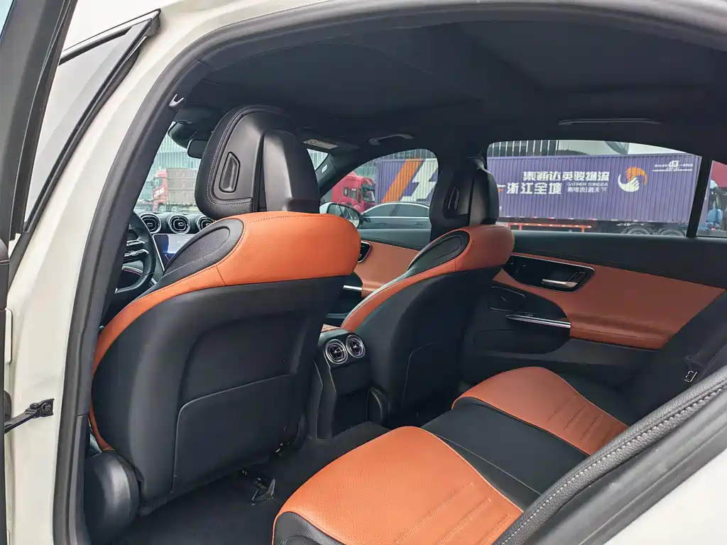 MERCEDES-BENZ C CLASS