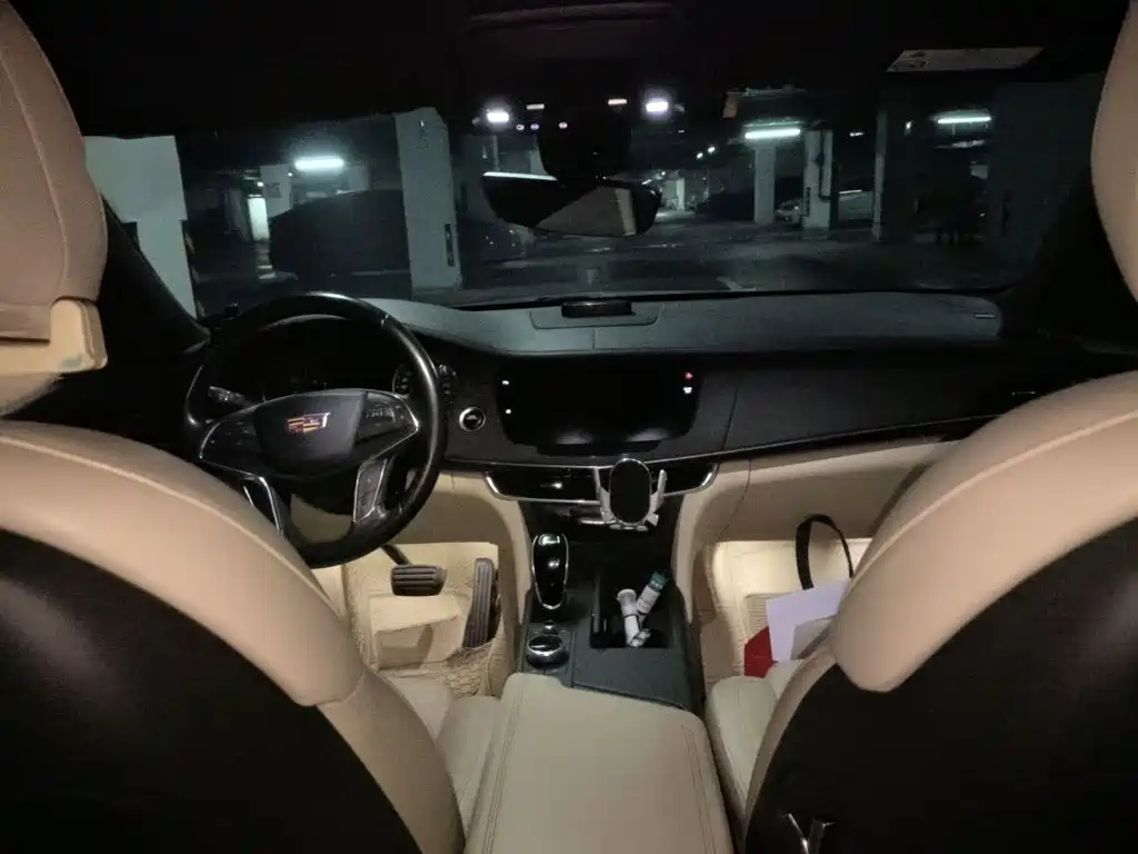 Cadillac CT6 — миниатюра 13