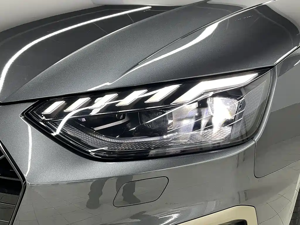 Audi A4L — миниатюра 15