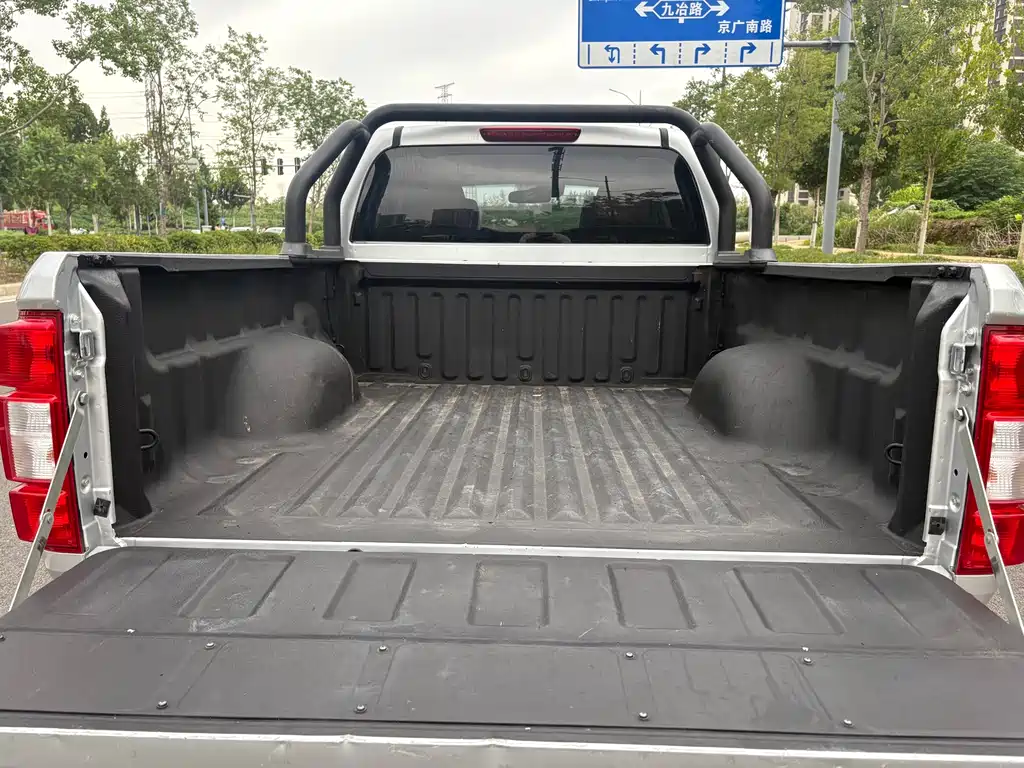 GREAT WALL FENGJUN 7