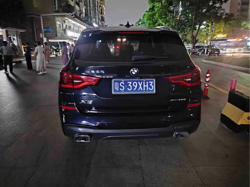BMW X3 — миниатюра 4
