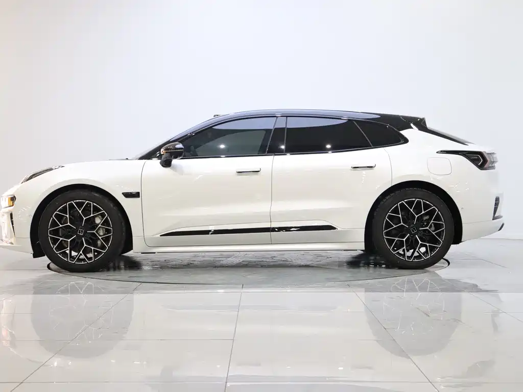 ZEEKR EXTREME KRYPTON 001