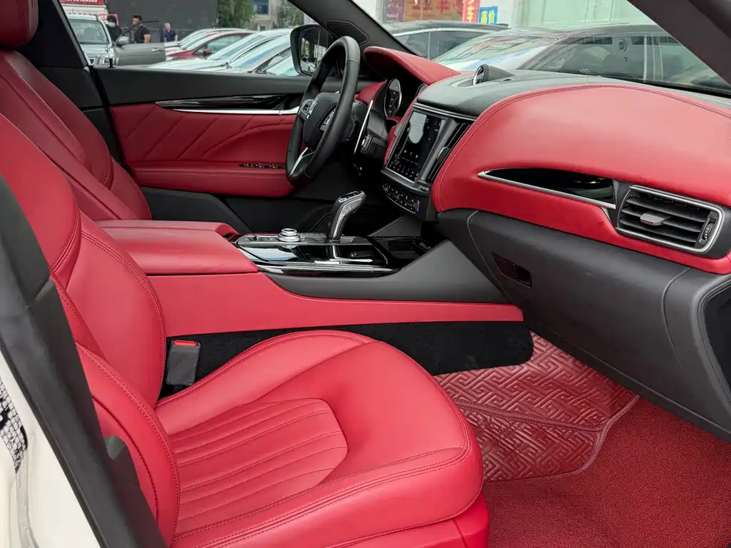 Maserati Levante — миниатюра 14