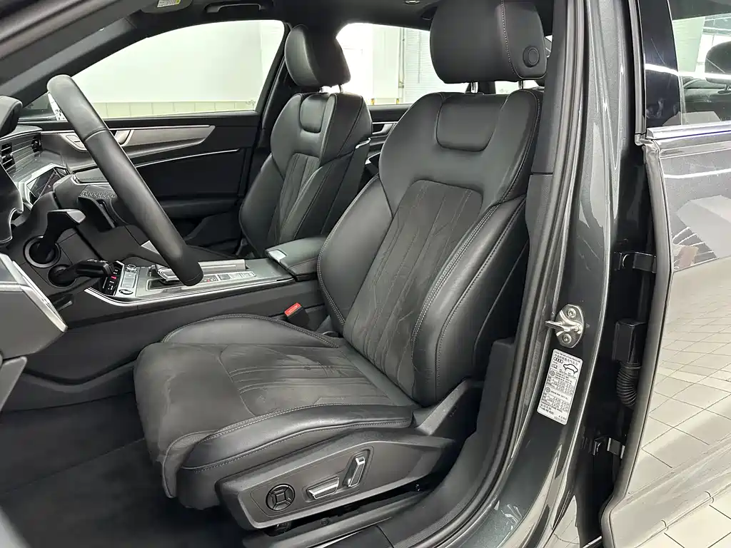 Audi A6L — миниатюра 11