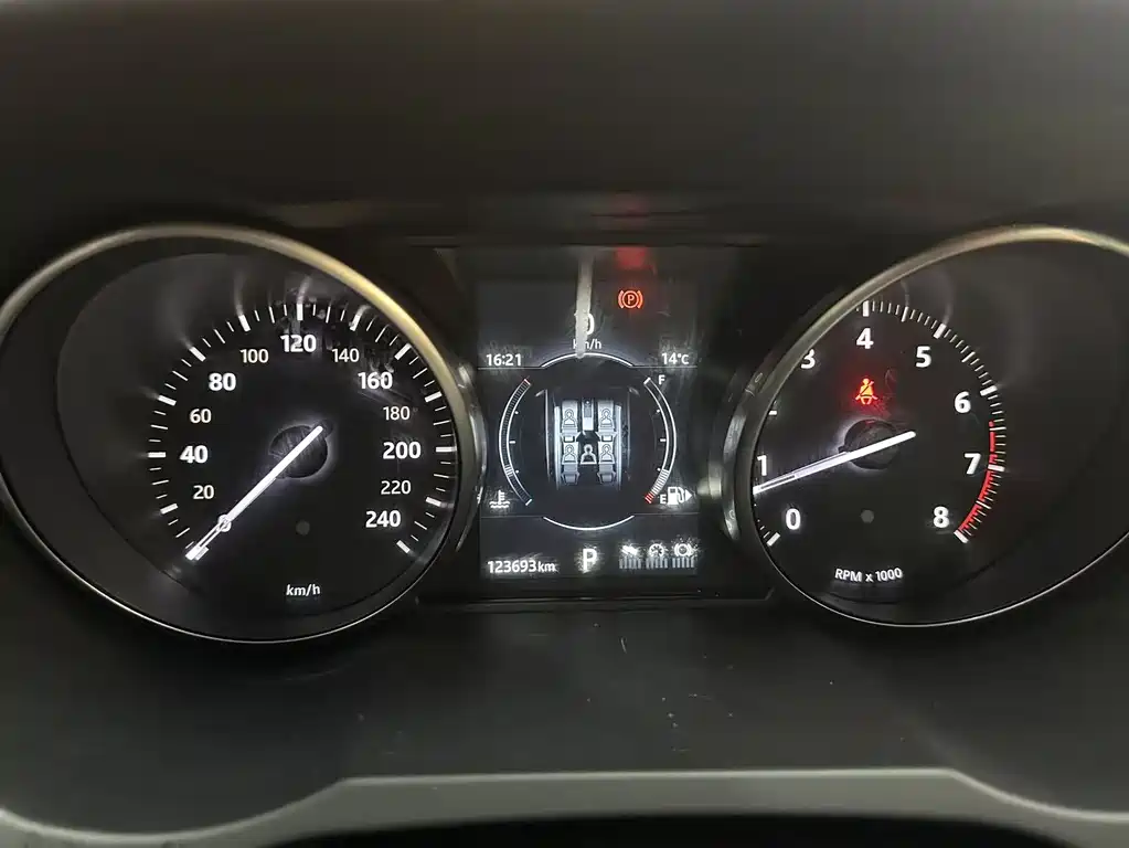 LAND ROVER RANGE ROVER AURORA