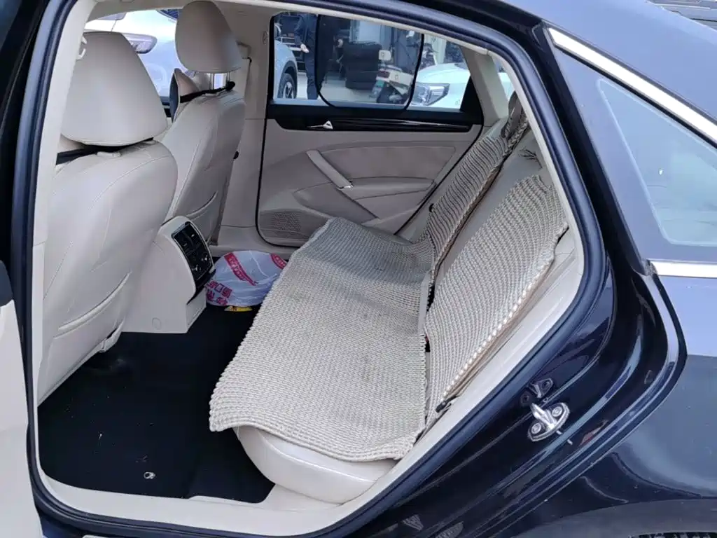 Volkswagen Passat — миниатюра 17