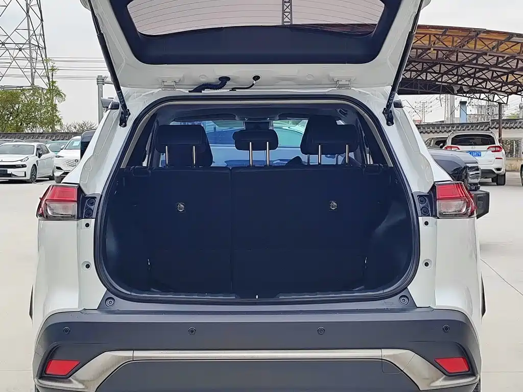 Toyota Frontlander - фото 7