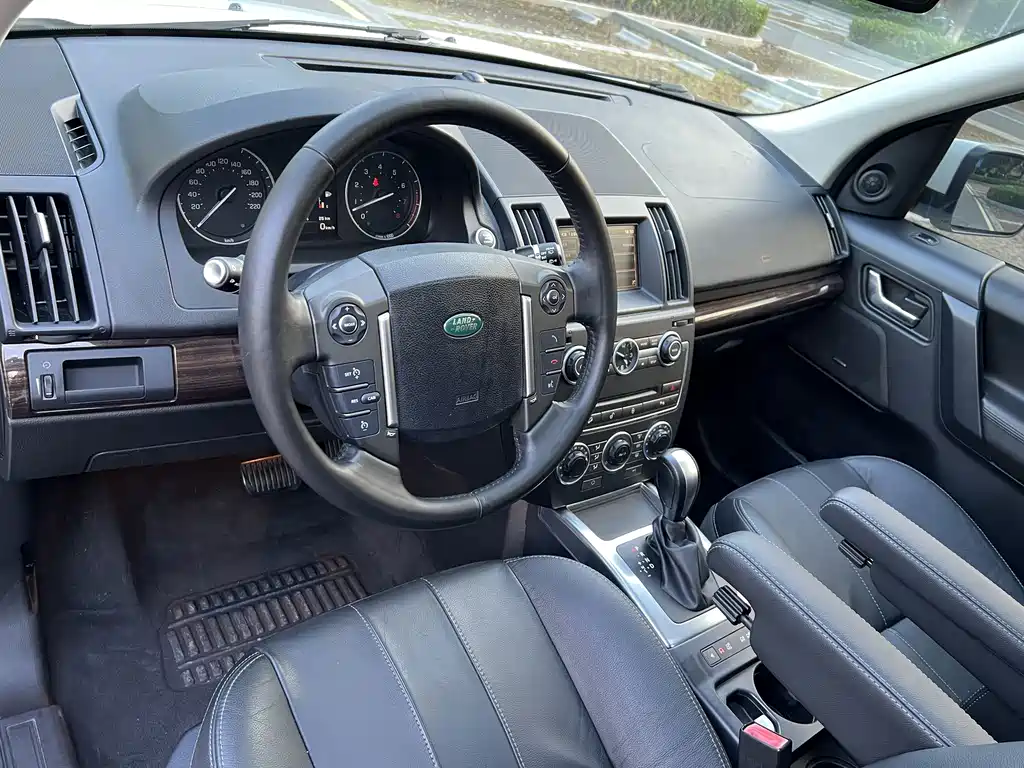 Land Rover Freelander 2 — миниатюра 8