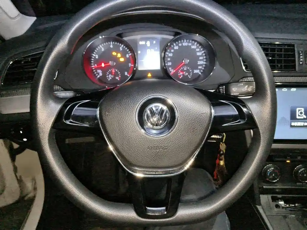 Volkswagen Lamando — миниатюра 3