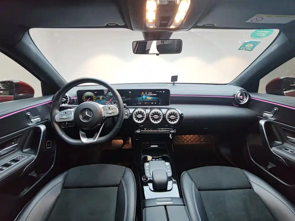 Mercedes-Benz A-Class — миниатюра 9