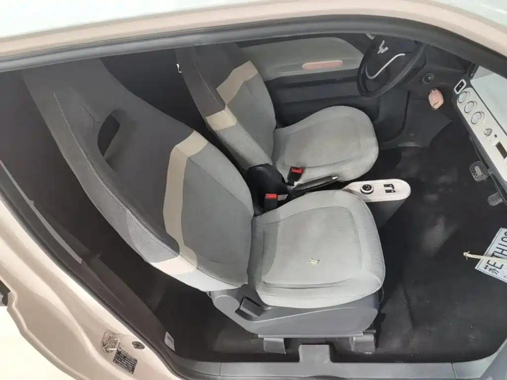 Wuling MINIEV — миниатюра 25