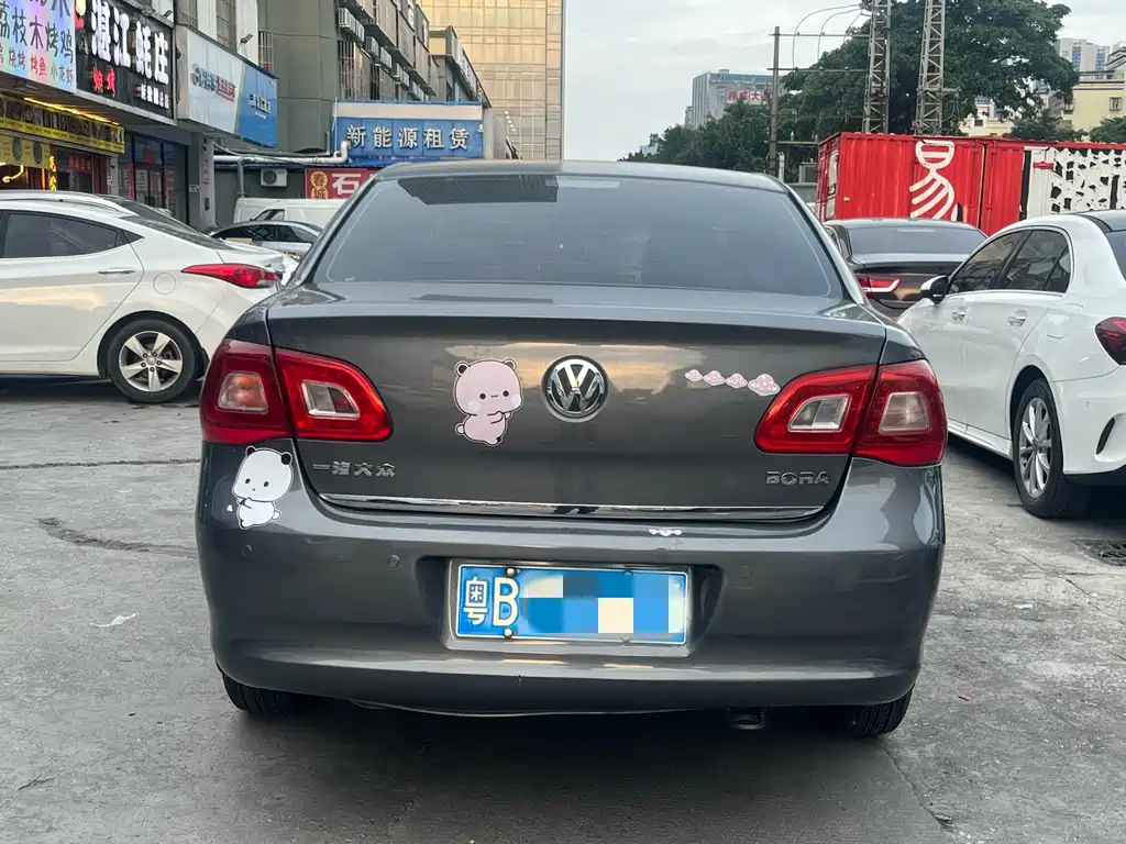 Volkswagen Bora — миниатюра 5