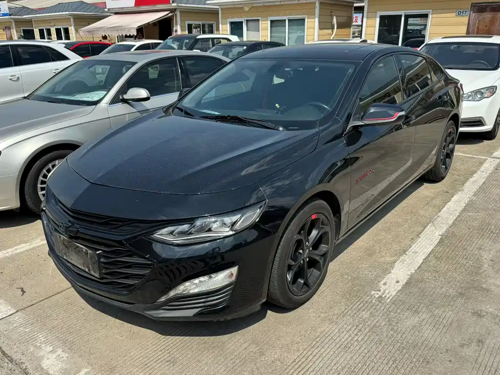 Купить Chevrolet Malibu XL