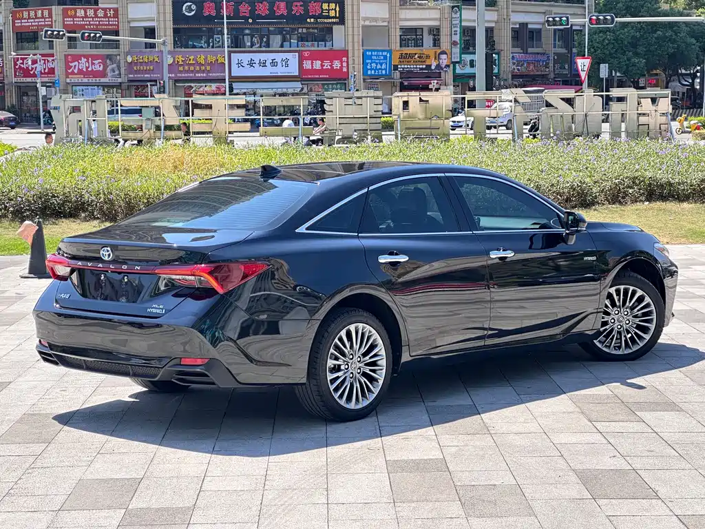 Toyota Avalon — миниатюра 4