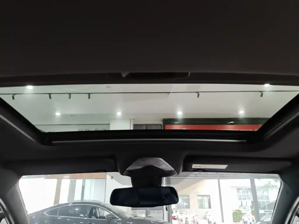 Toyota IZOA — миниатюра 18